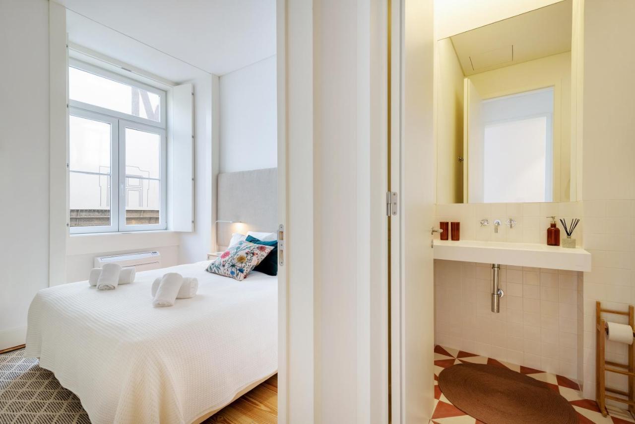 Modern 1Bdr In Downtown Lisbon By Lovelystay Extérieur photo