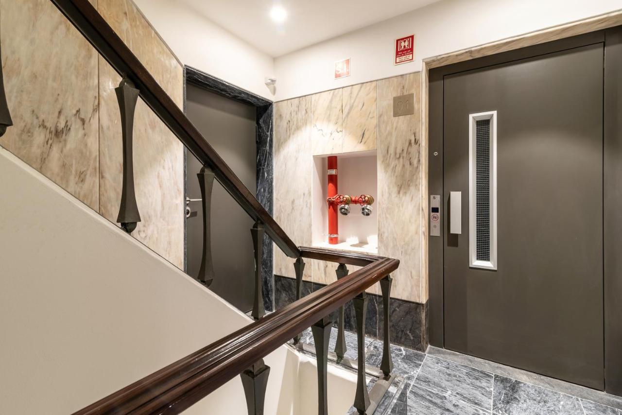 Modern 1Bdr In Downtown Lisbon By Lovelystay Extérieur photo