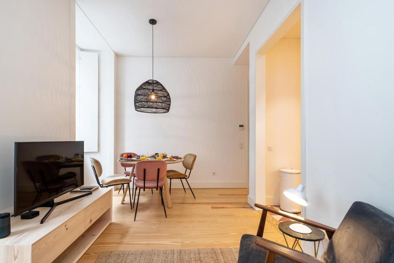 Modern 1Bdr In Downtown Lisbon By Lovelystay Extérieur photo