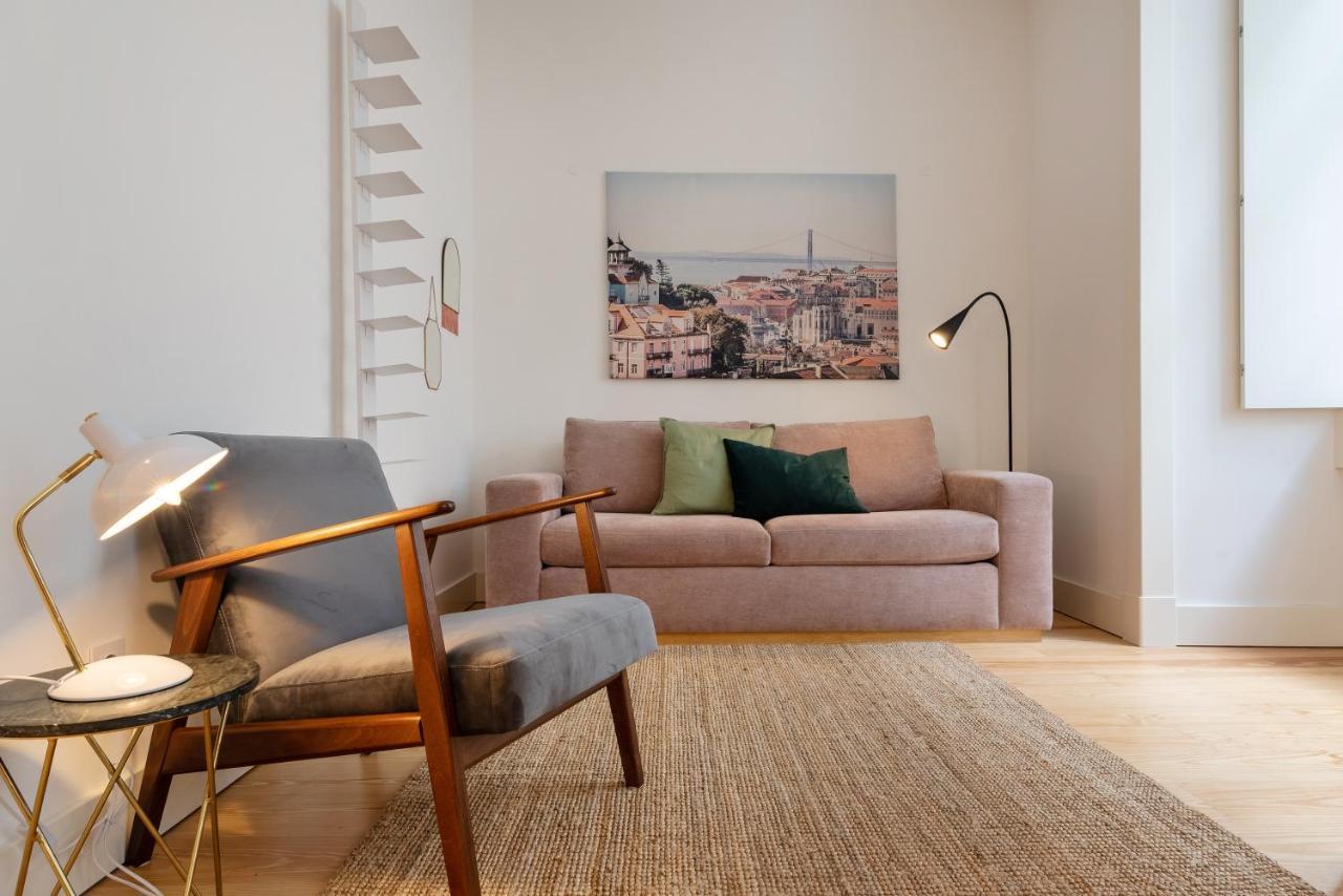 Modern 1Bdr In Downtown Lisbon By Lovelystay Extérieur photo